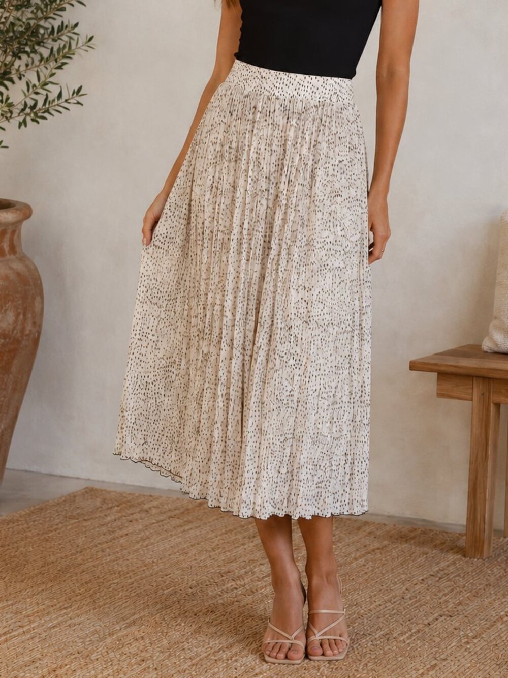 Zara Pleated Twirl Midi Skirt Flowy Elegant Ecru Black Dot Size Small